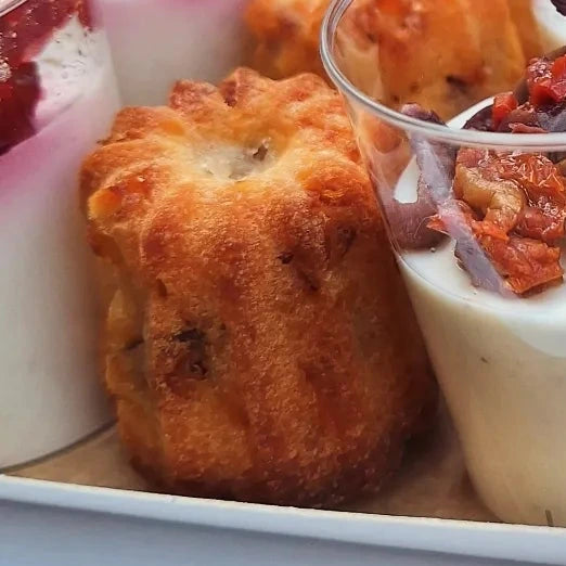 Mini cannelés chorizo et fromage de brebis